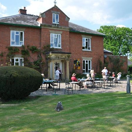 Caersws Mid Wales Arts B&B المظهر الخارجي الصورة
